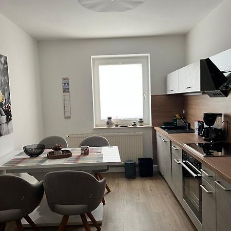 Sehr Schoene Wohnung,Komplett Neu Eingerichtet Limabach - Oberfrohna Εξωτερικό φωτογραφία