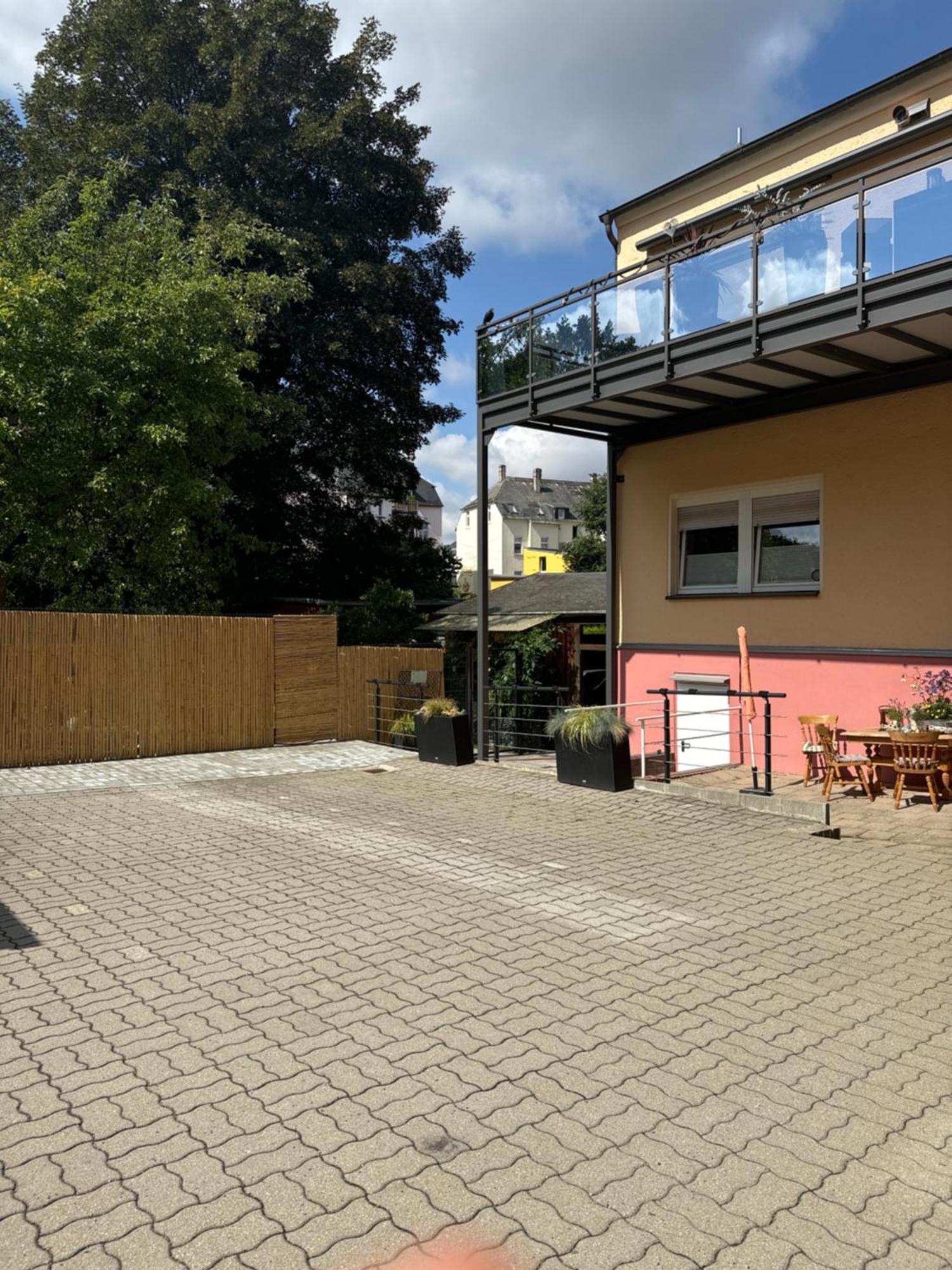 Sehr Schoene Wohnung,Komplett Neu Eingerichtet Limabach - Oberfrohna Εξωτερικό φωτογραφία